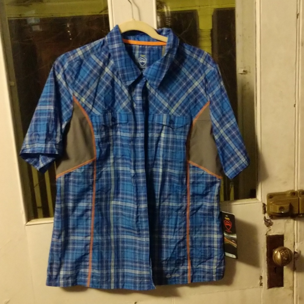Cabela's Plaid Button Up Short Sleeve Shirt